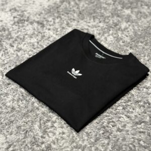 Camiseta Balenciaga Premium | Lino Conceito