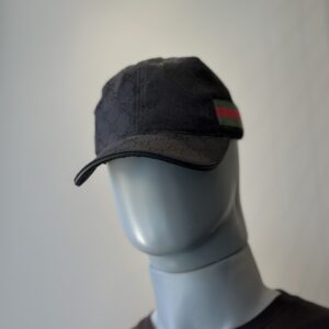 Loja De Roupas Masculina in St. Pedro Ludovico, GO
