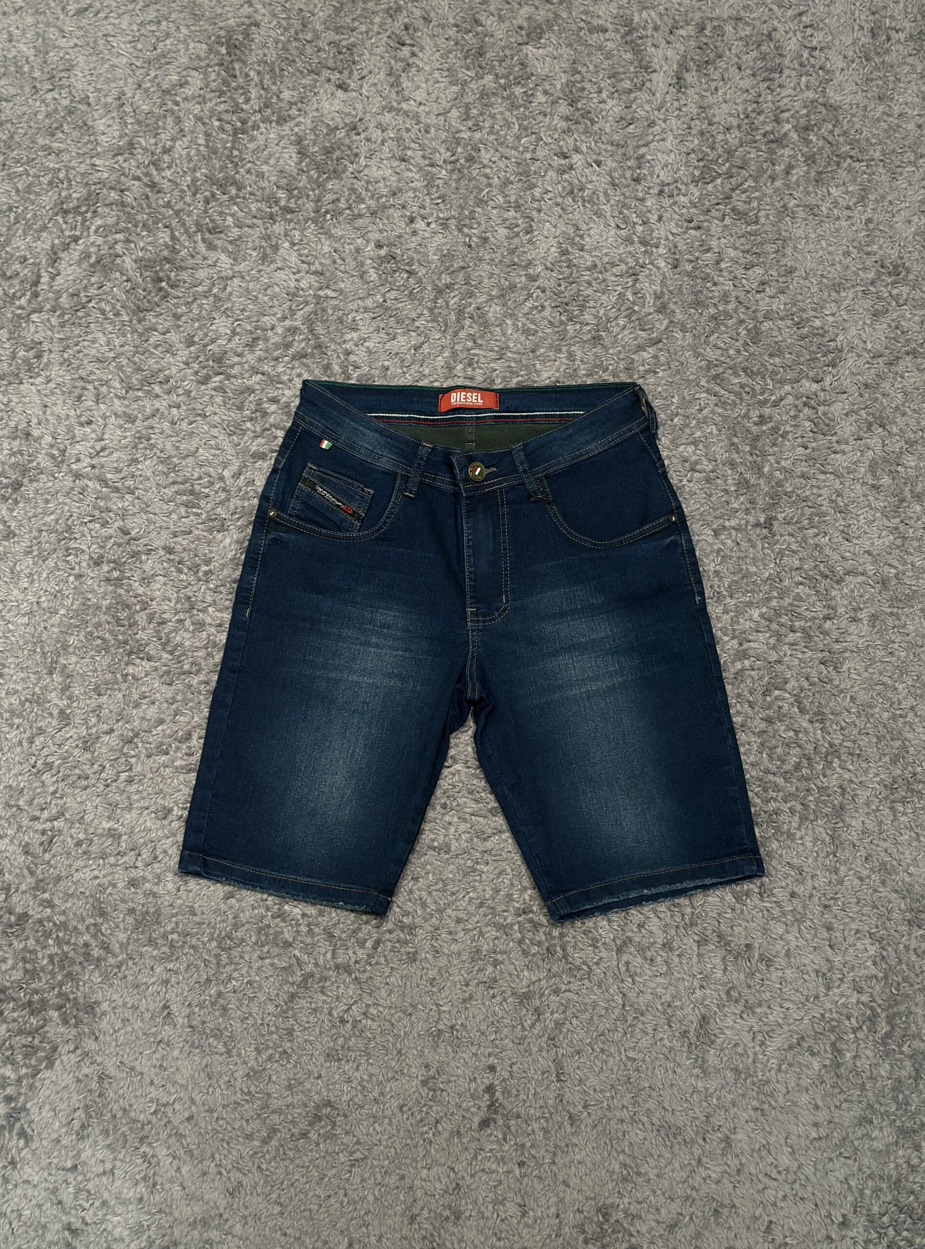 Loja De Roupas Masculina in St. Pedro Ludovico, GO