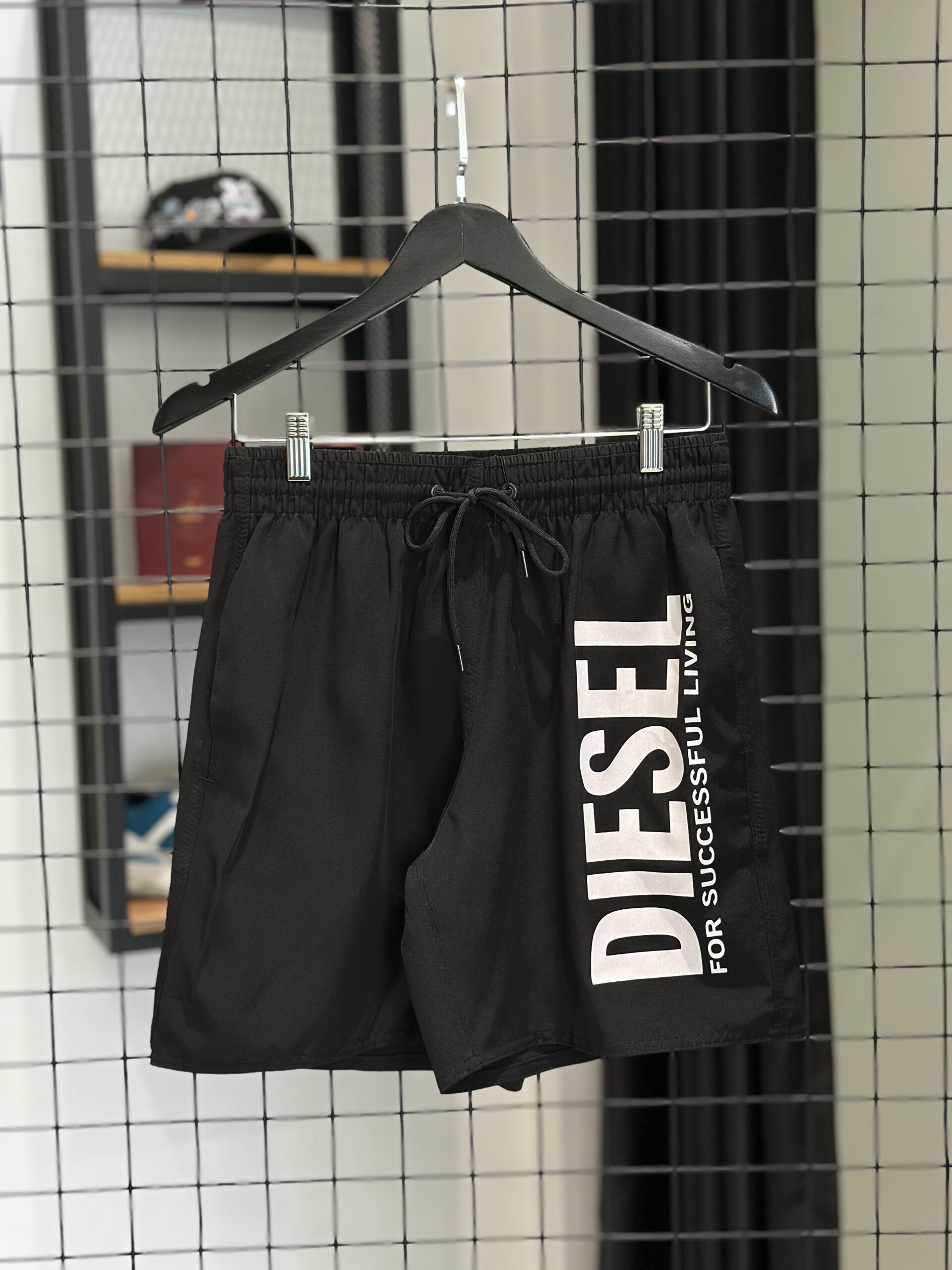Loja De Roupas Masculina in St. Pedro Ludovico, GO