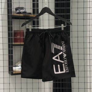 Loja De Roupas Masculina in St. Pedro Ludovico, GO